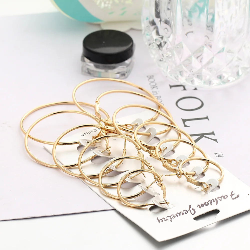 6-Pair Gold Hoop Earring Set – Trendy Oversized Statement Earrings for Women