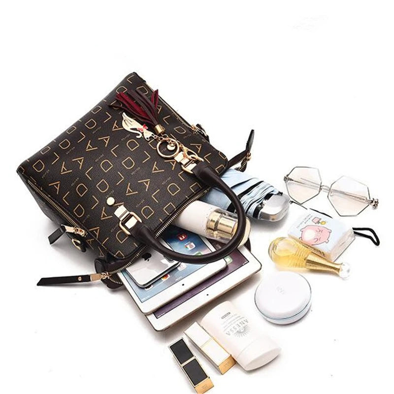 Classic Monogrammed Satchel Bag – Vintage Style with Detachable Chain Strap