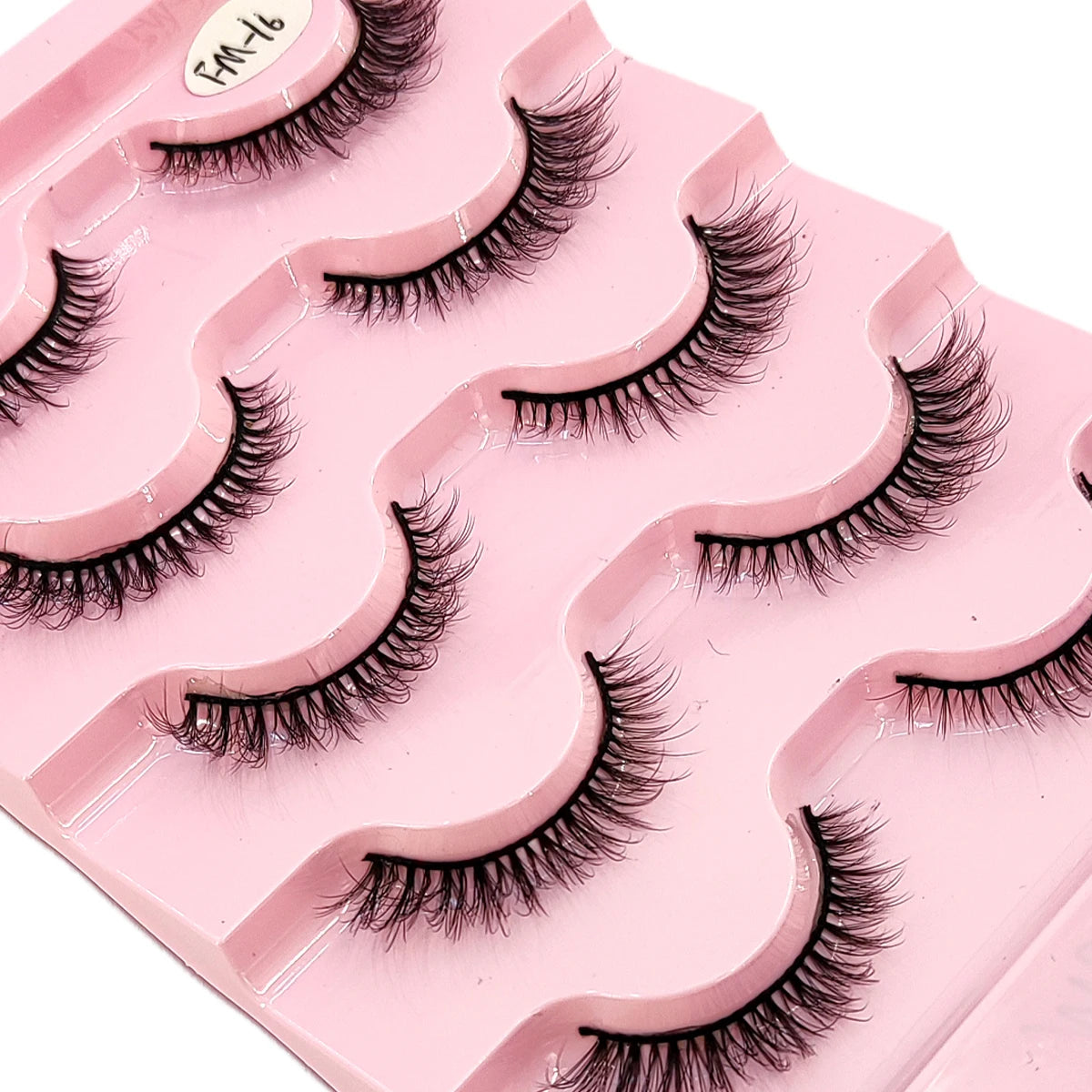 3D Fluffy Cat Eye Lashes – Soft, Wispy Natural Glam (5-Pair Set)