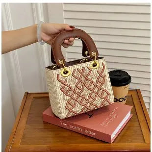 Luxury Leather Crossbody Bag. Fashionable & Functional