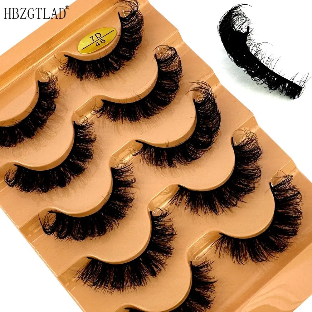 3D Wispy Cat Eye Lashes – D Curl Fluffy Manga-Style Lash Set (5 Pairs)