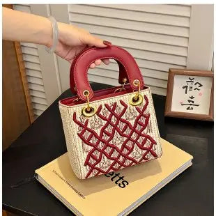 Luxury Leather Crossbody Bag. Fashionable & Functional