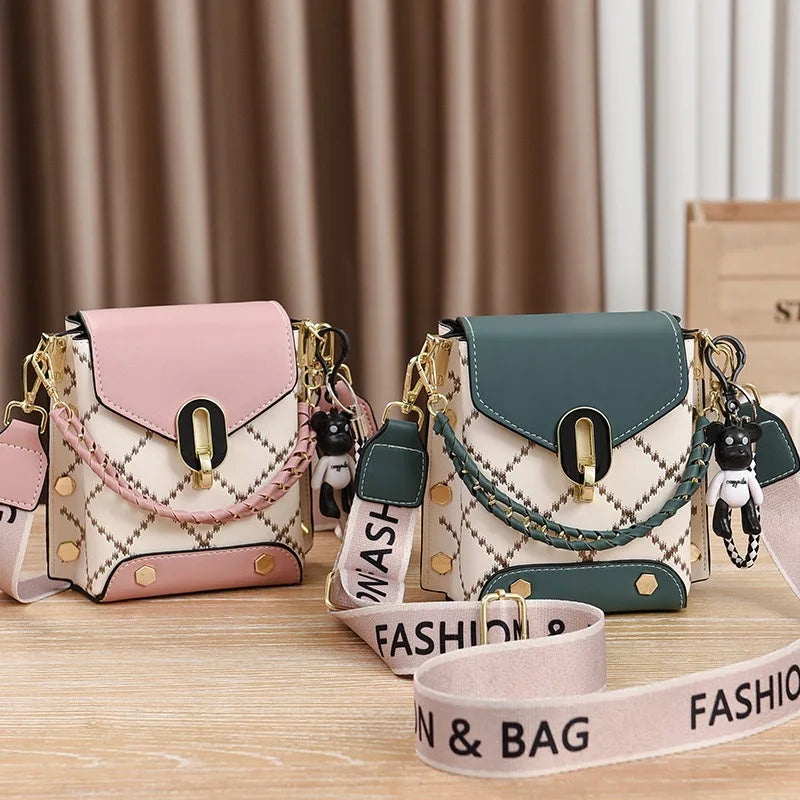 Minimalist Mini Square Bag – Versatile Crossbody & Shoulder Phone Purse