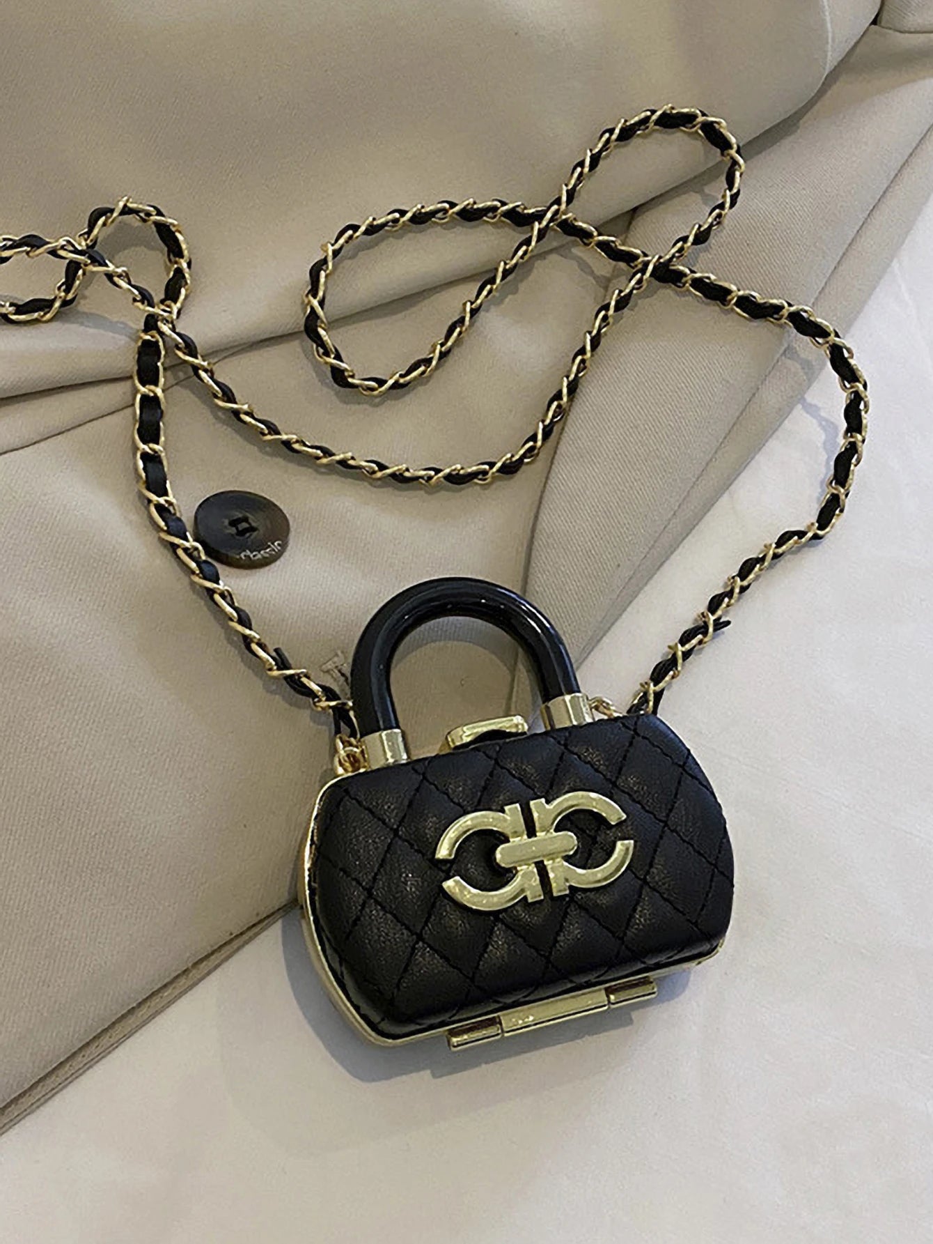 Mini Solid Color Shoulder Bag for Women | Vegan Leather Chain Crossbody Handbag