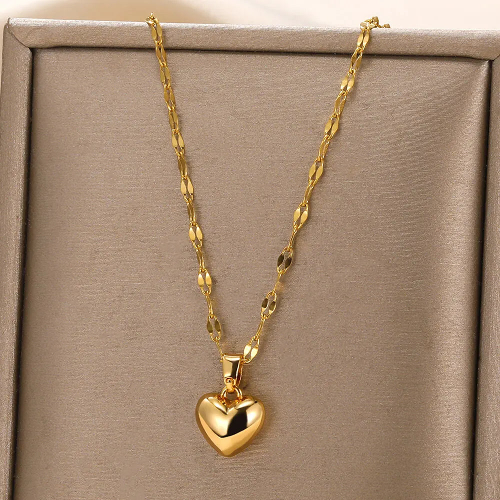 Gold Stainless Steel Cupid's Arrow Pendant – Pink Heart Zircon Necklace