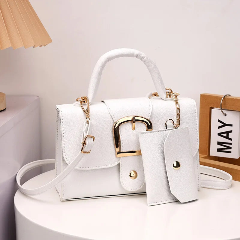 Modern Square Crossbody Bag for Women – Minimalist PU Leather Camera Bag with Adjustable Strap – Stylish Small Handbag for Daily Commute & Travel