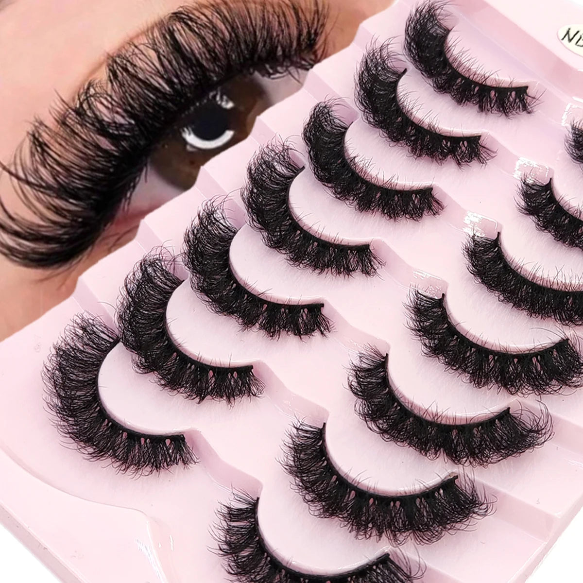 3D Fluffy Cat Eye Lashes – Soft, Wispy Natural Glam (5-Pair Set)