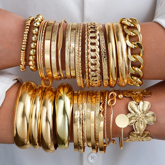 Elegant Floral & Geometric Stacking Bracelet Set – Vintage Minimalist Multi-Piece Bangles for Women