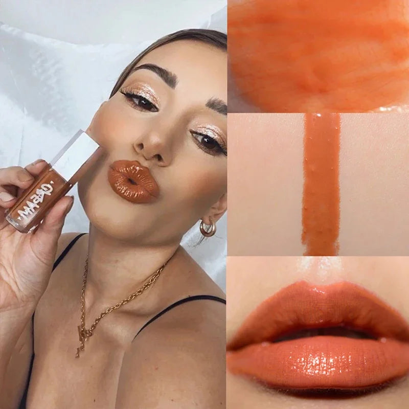 Moisten & Shine Lip Glaze – Reflective Glitter Finish & Plumping Effect