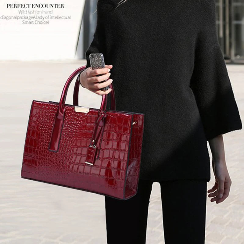 The Mock-Croc Icon Bag: A Structured Large Shoulder Tote in Premium Vegan Leather – Versatile Top-Handle Design for Effortless Daily Style