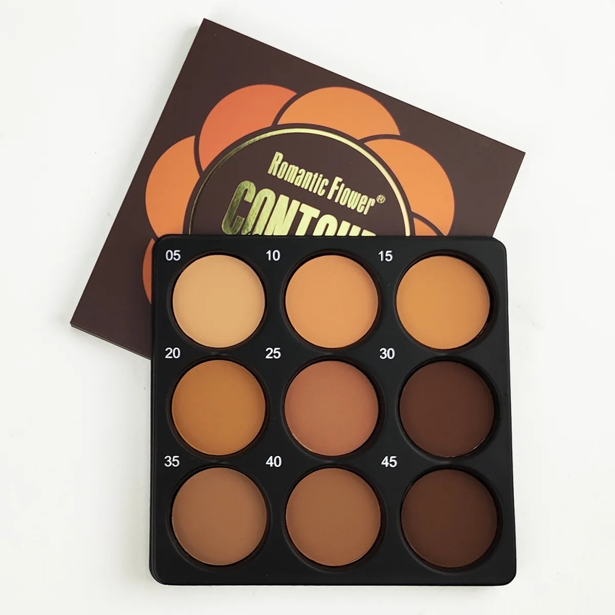 9-Shade Sculpt & Definition Palette – Dark Bronze Contour & Concealer