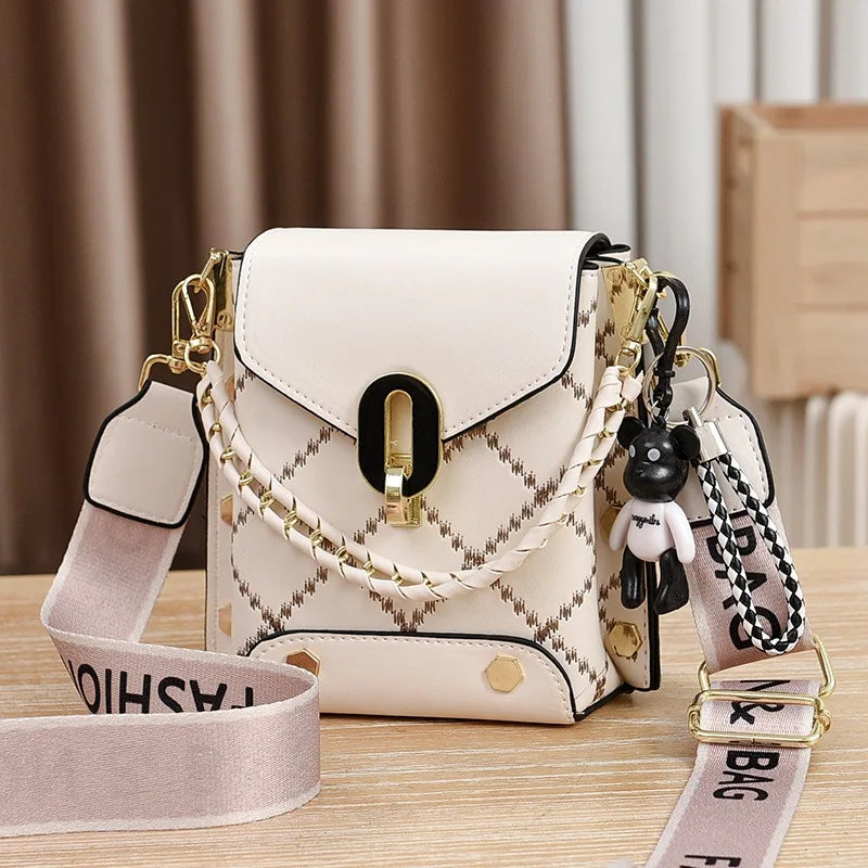 Minimalist Mini Square Bag – Versatile Crossbody & Shoulder Phone Purse