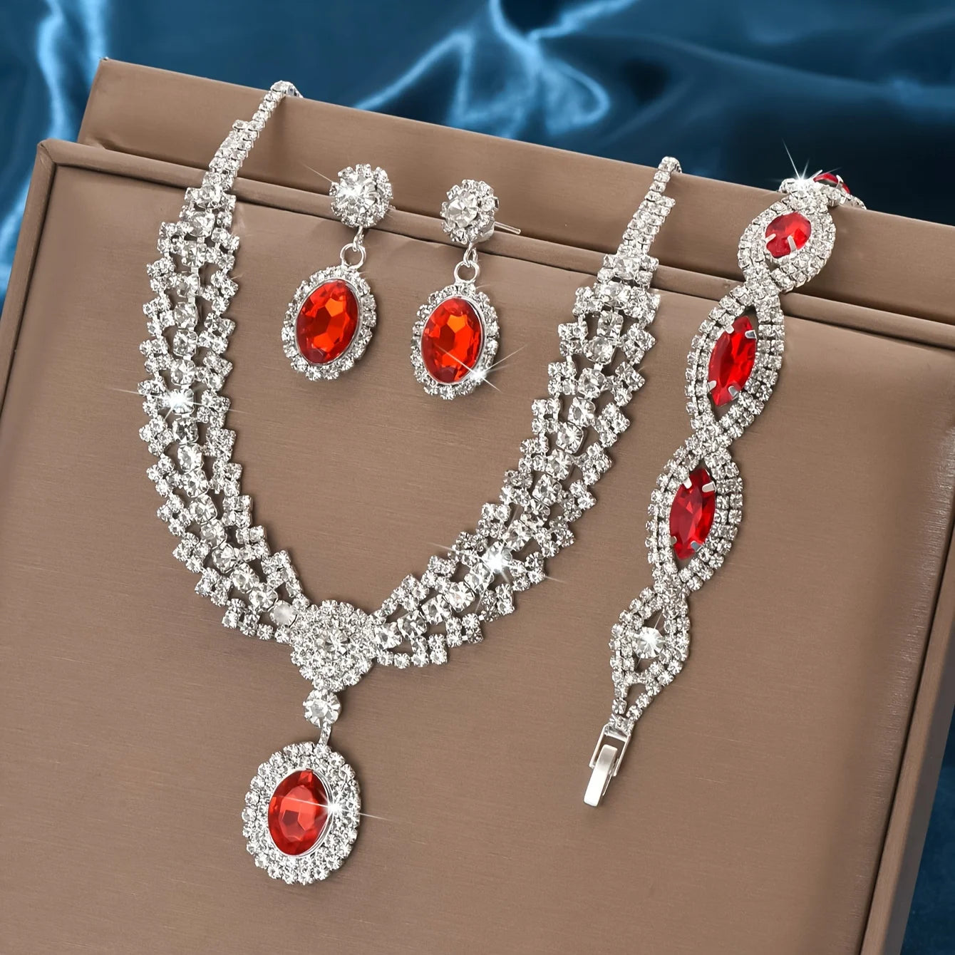 Elegant Rhinestone Necklace & Drop Earrings Set