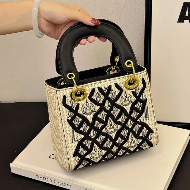 Luxury Leather Crossbody Bag. Fashionable & Functional