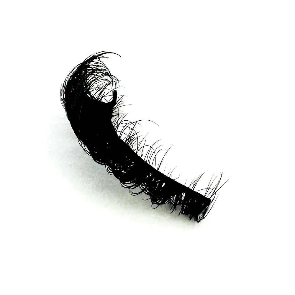 3D Wispy Cat Eye Lashes – D Curl Fluffy Manga-Style Lash Set (5 Pairs)