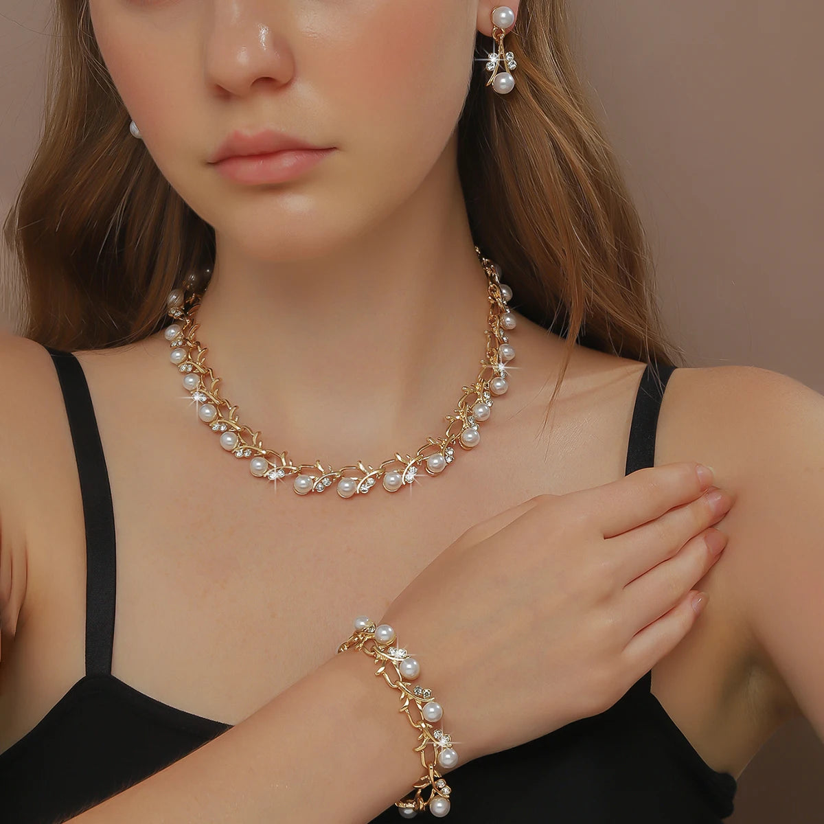 Elegance Pearl & Rhinestone Bridal Jewelry Set (4-Piece)